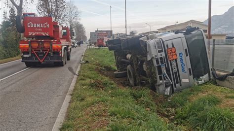 incidente castrocielo|Incidente sulla Casilina, si scontrano unauto e una cisterna di Gpl ...